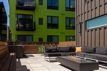 Rooftop green space